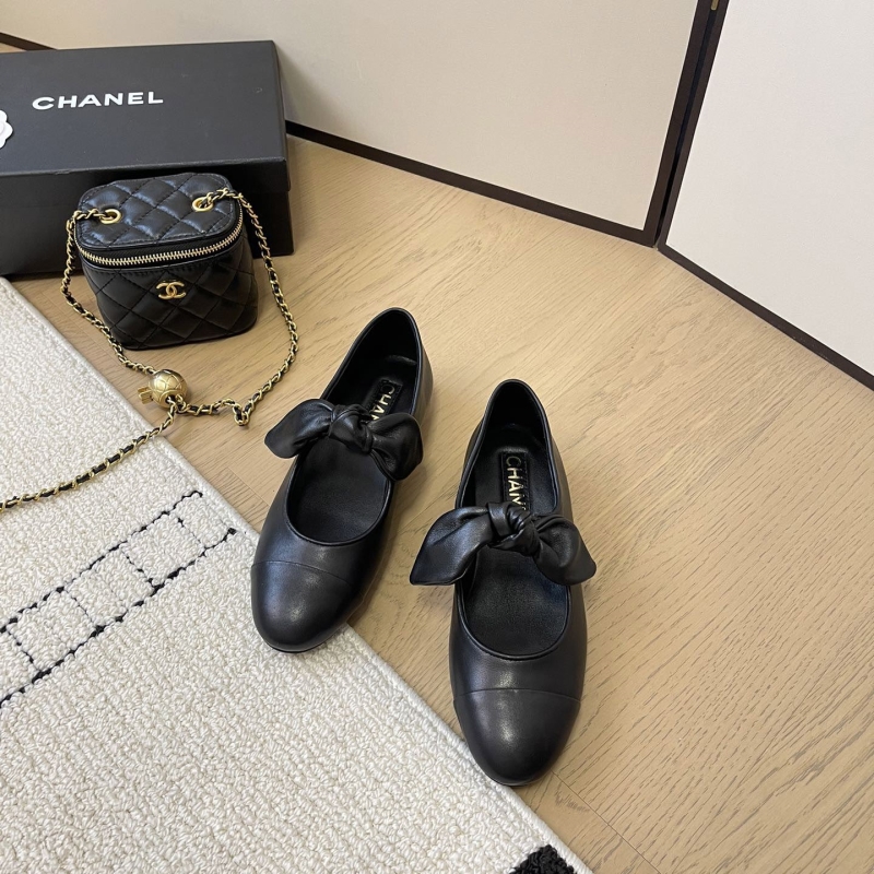 Ch*el flat shoes
